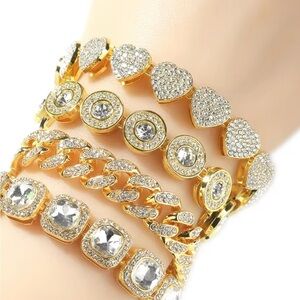 Gold Heart and Circle Bracelet Set
